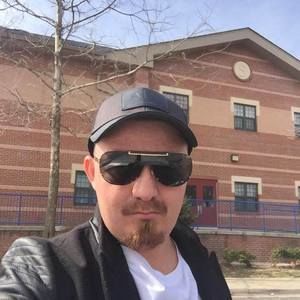 Meet your Posher, Jose